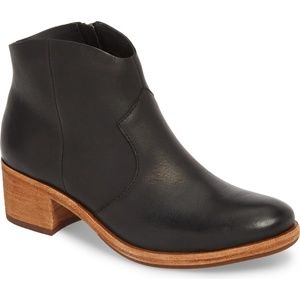 Kork-Ease Casper Bootie Black Size 8
